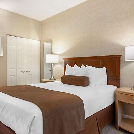Best Western Downtown Сан-Диего Экстерьер фото
